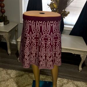 Burgundy and white Romeo and Juliet skirt